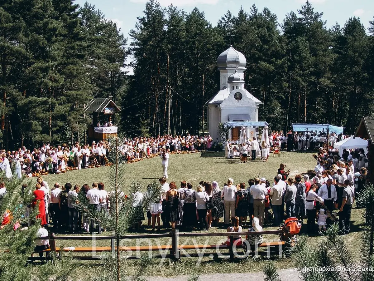 Фотогалерея «Монастирок» — село Лісники